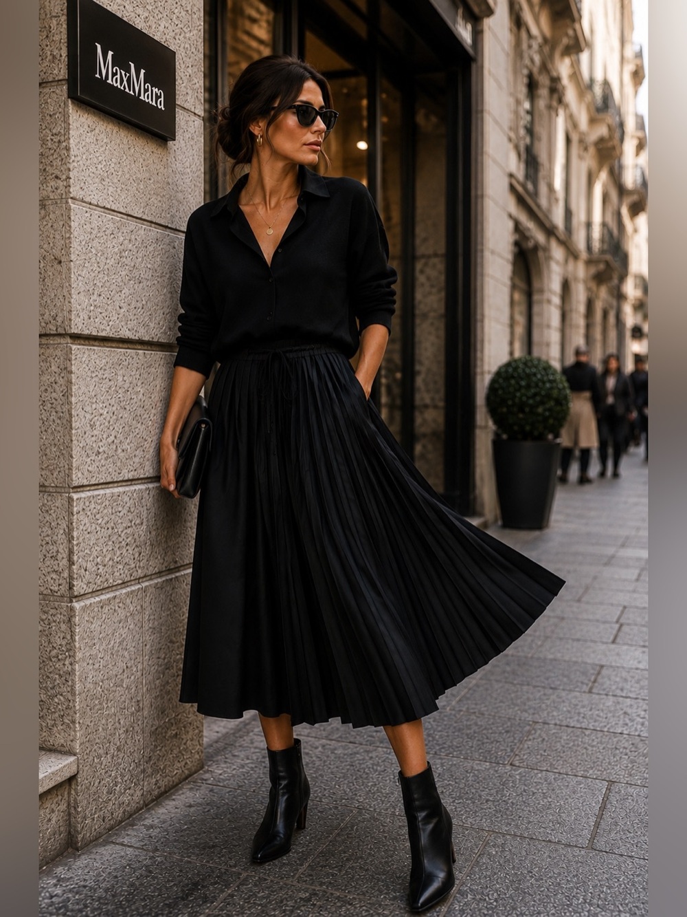 MEIMEIJ Asymmetrical Pleated Midi Skirt US 8 Black Made in Italy IT 44